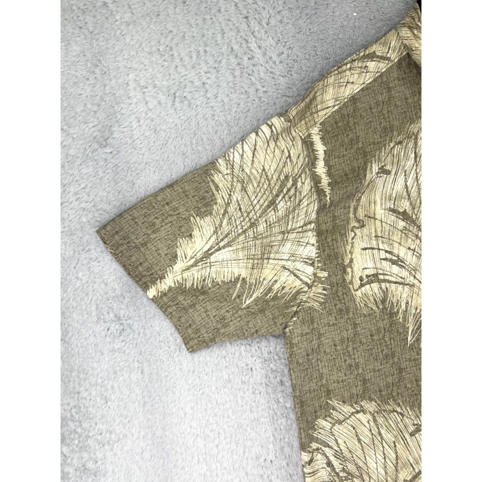 Tommy Bahama Tommy Bahama Shirt Mens XL Beige 100% Silk Abstract Palm Frond Print Shirt Size US XL / EU 56 / 4 - 5 Thumbnail