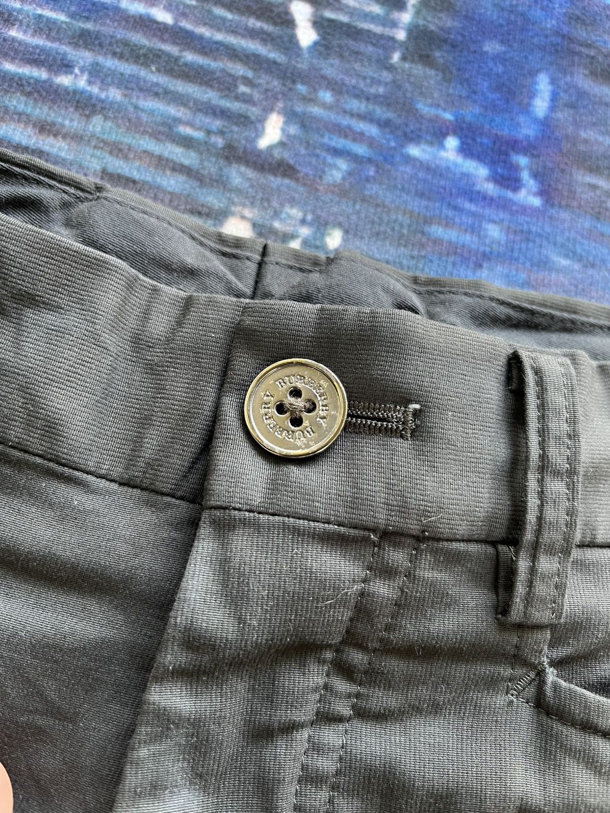 Burberry 💥Burberrys London Khakis Pants Size US 31 - 12 Thumbnail