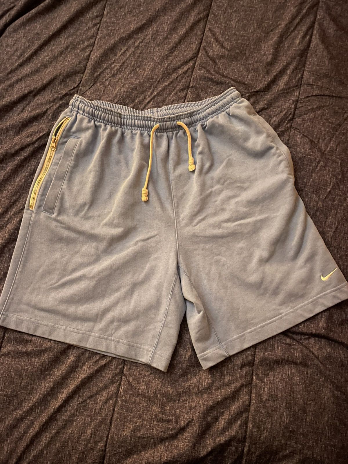 Nike Standard Issue Nike Short 7’ Size US 32 / EU 48 - 1 Thumbnail