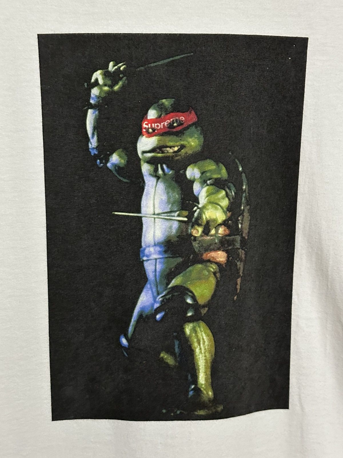 Supreme Supreme Raphael Tee Size US L / EU 52-54 / 3 - 2 Thumbnail