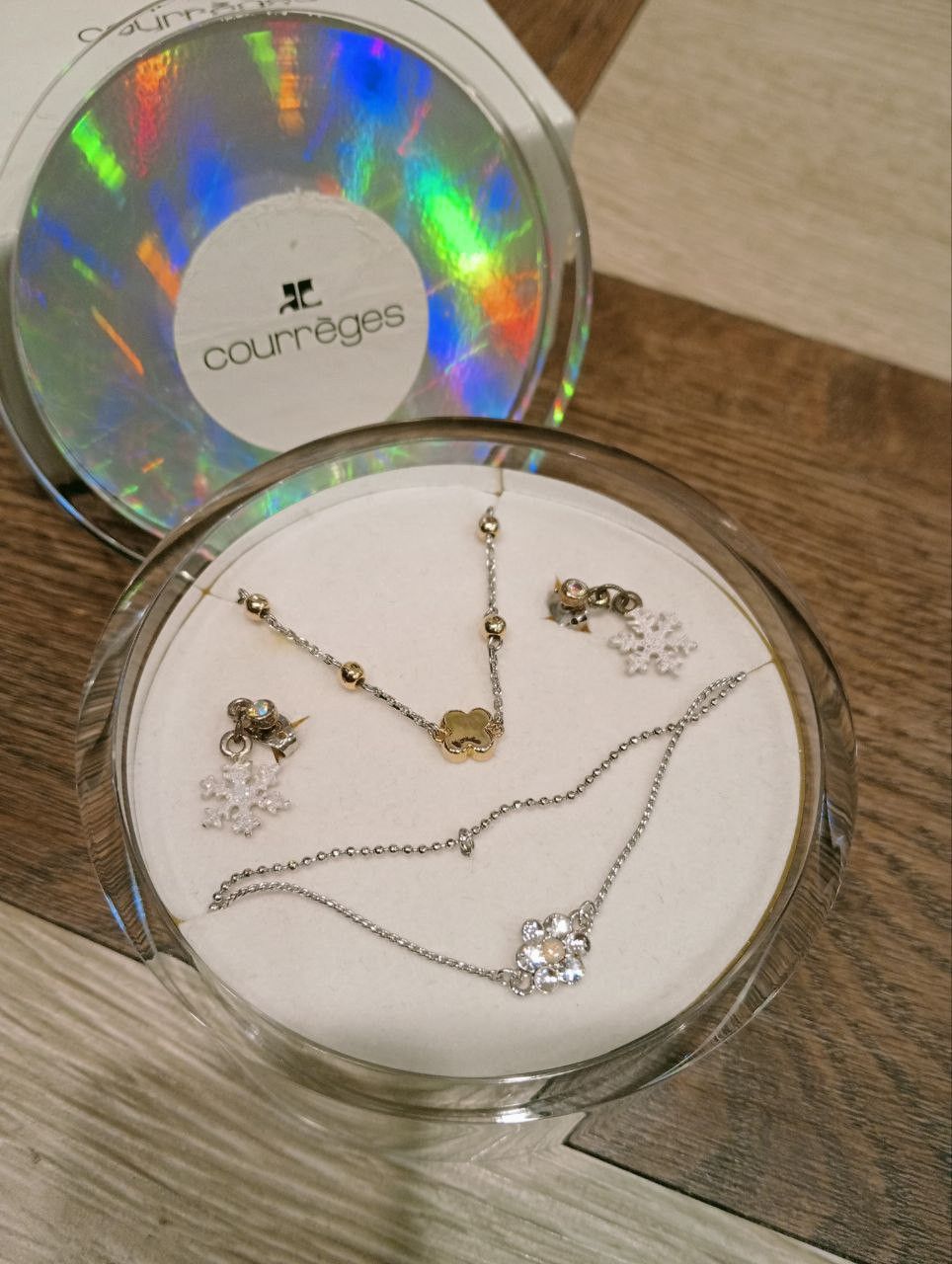 Courreges COURREGES SET BRACELET + EARRING Size ONE SIZE - 3 Thumbnail