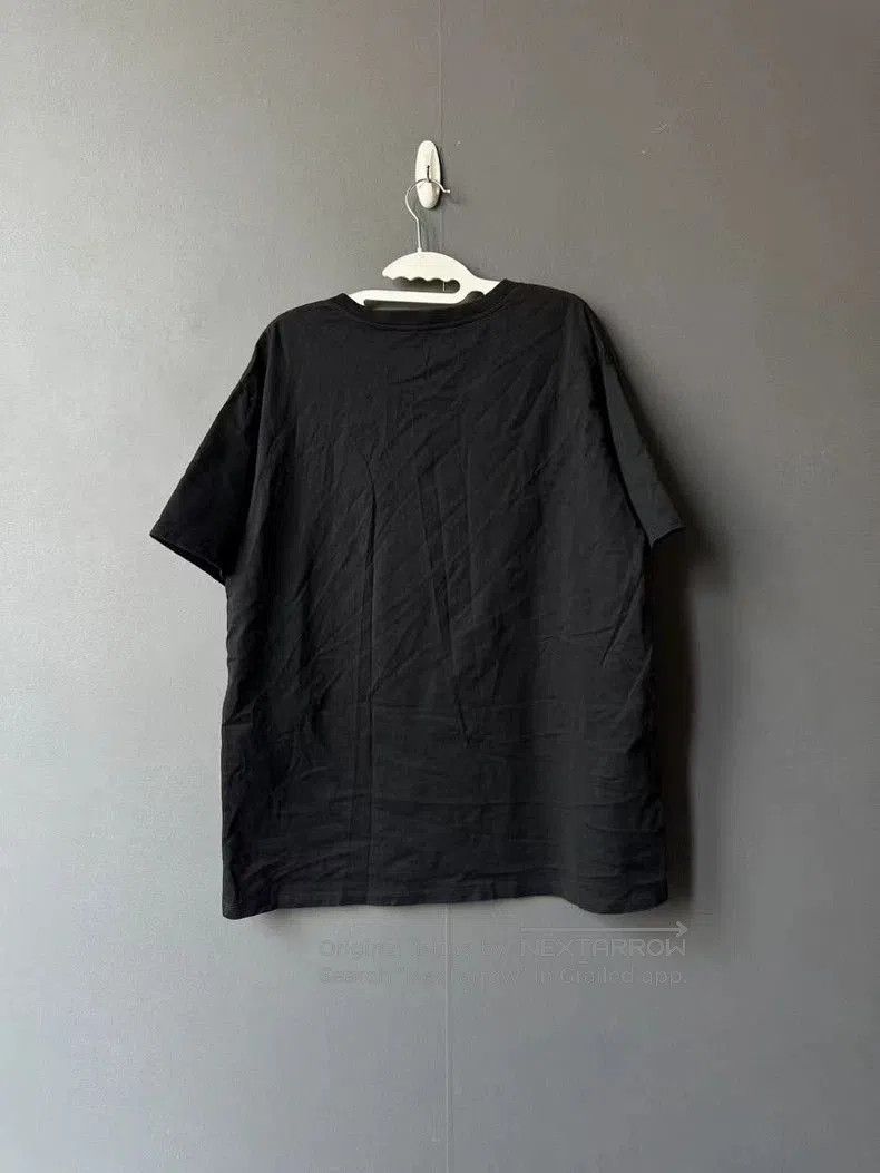 Celine Celine Black Letter Short Sleeve T. Size US L / EU 52-54 / 3 - 2 Thumbnail