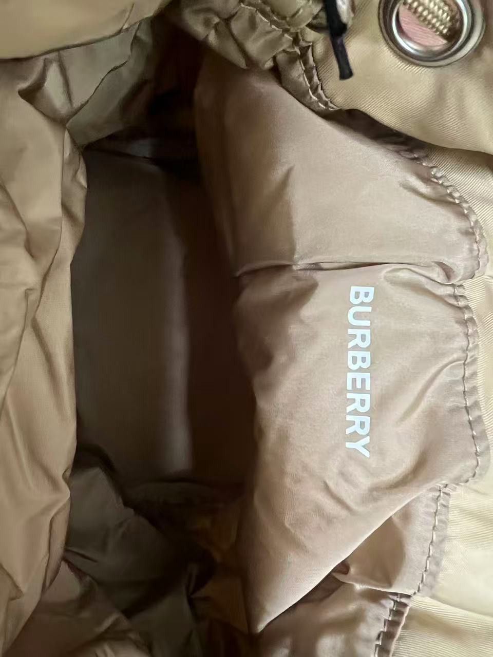 Burberry burberry nylon gold honey bucket bag Size ONE SIZE - 4 Thumbnail