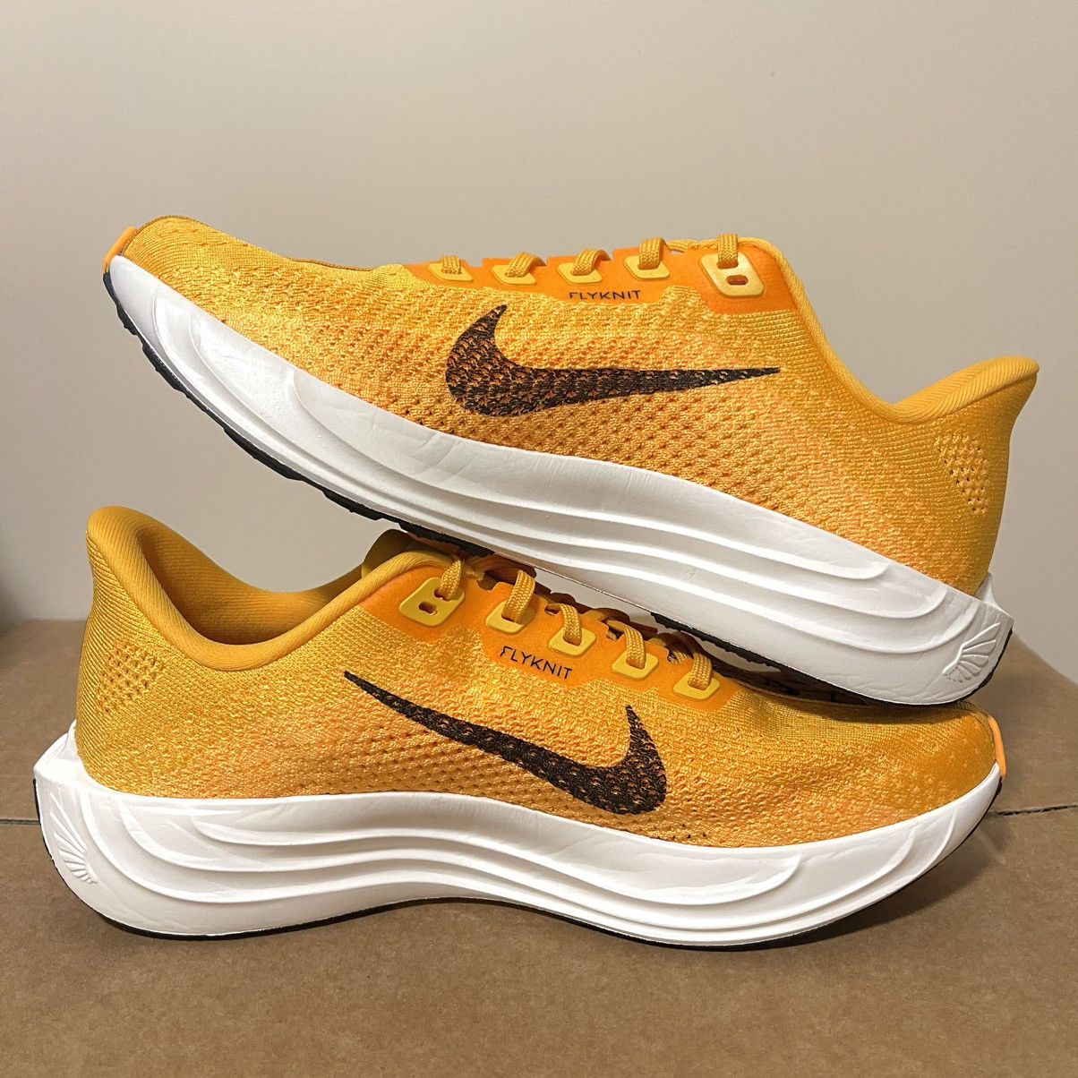 Nike Nike Pegasus Plus LV8 Running Mayfly Pack Men's Size 8 ZoomX Size US 8 / EU 41 - 3 Thumbnail