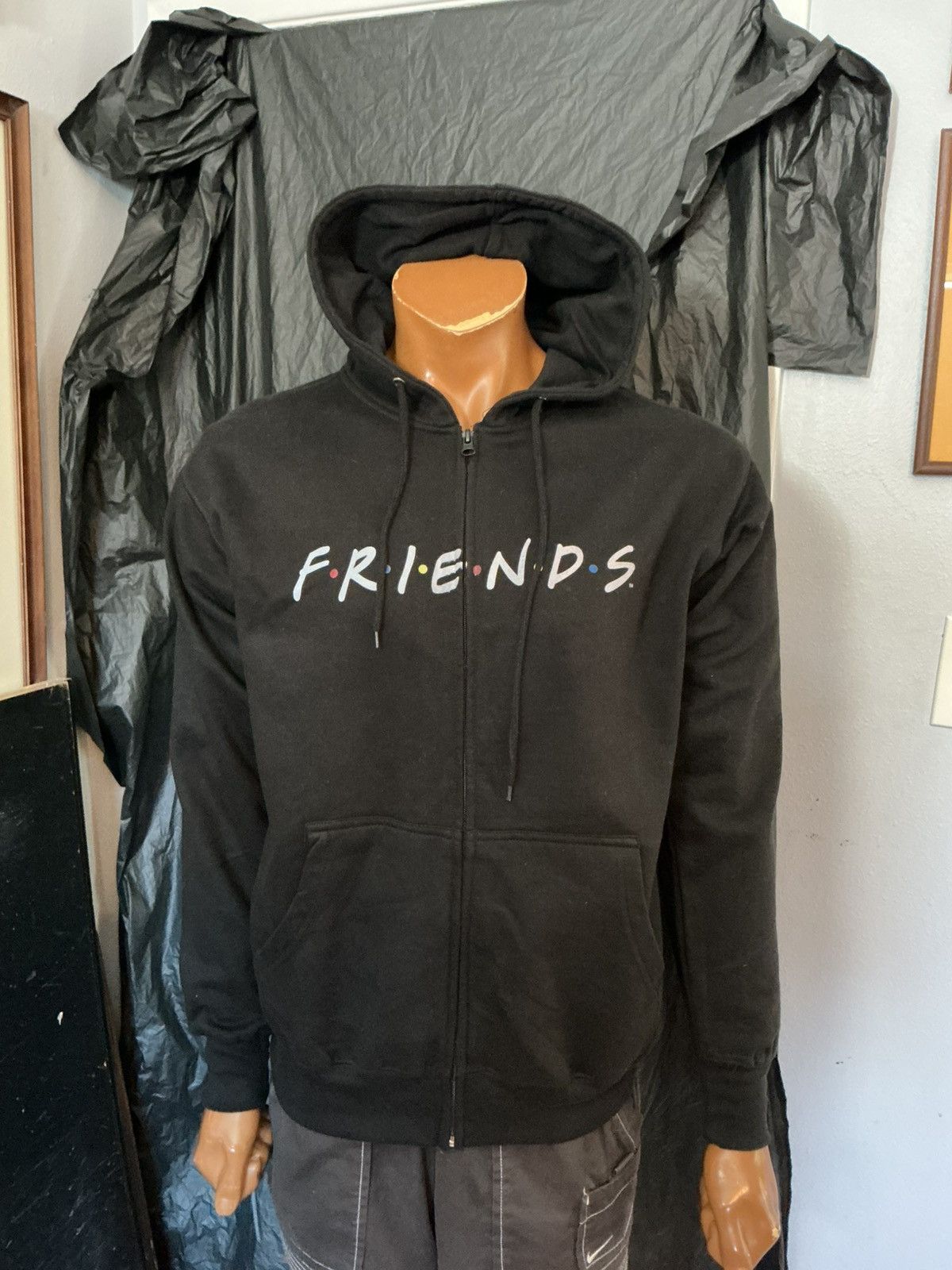 Warner Bros Warner Bros Studios Friends Sitcom TV Series Zip Hoodie Size US S / EU 44-46 / 1 - 8 Thumbnail