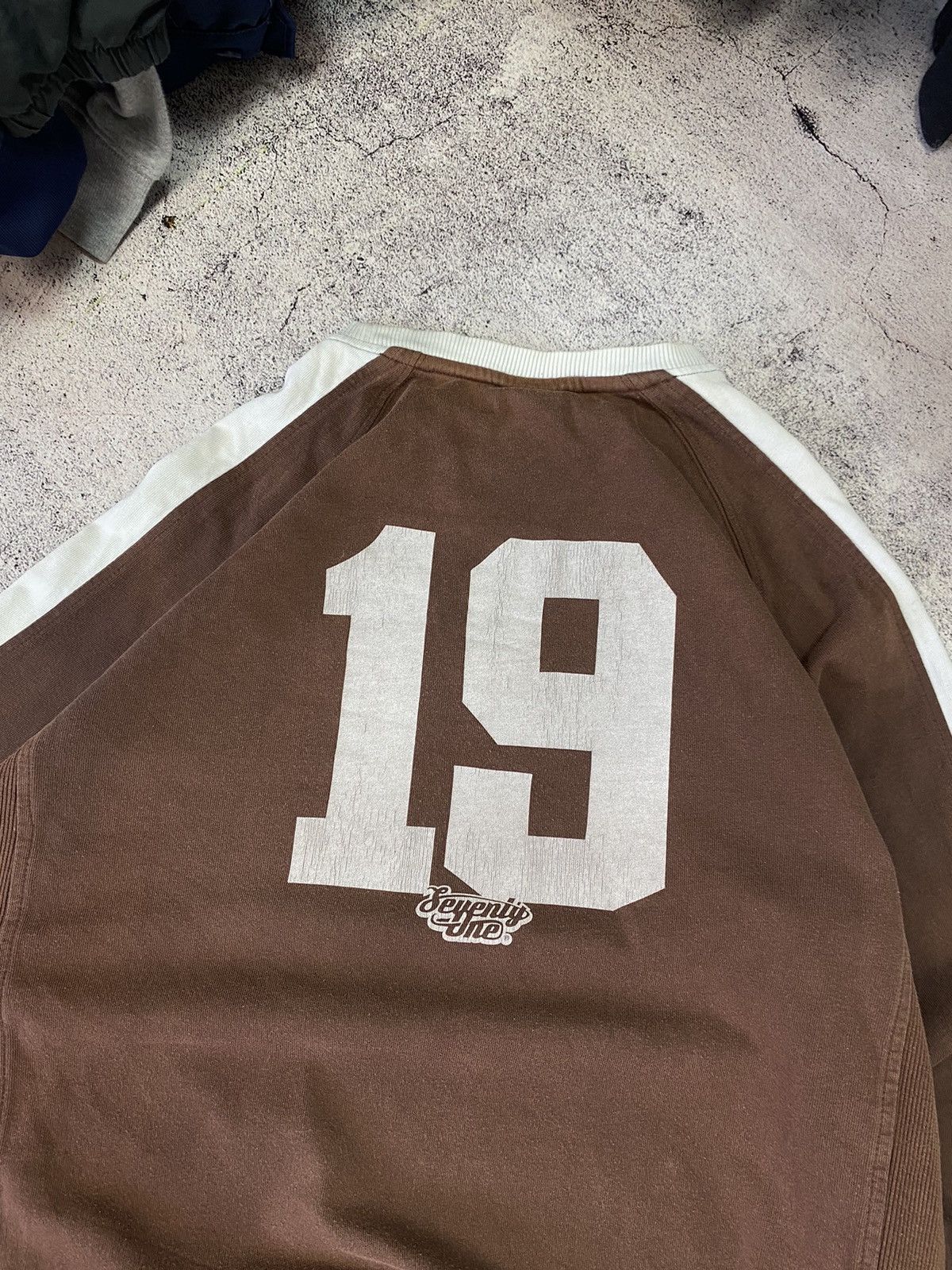 Nike × Vintage NIKE VINTAGE BROWN LONG SLEEVE FADED #19 JAPANESE Size US L / EU 52-54 / 3 - 11 Thumbnail