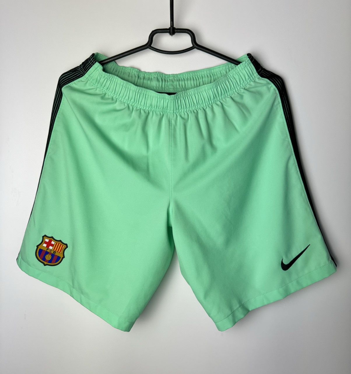 Nike Barcelona 2016 2017 Training Football Soccer Shorts Nike Size US 32 / EU 48 - 1 Thumbnail