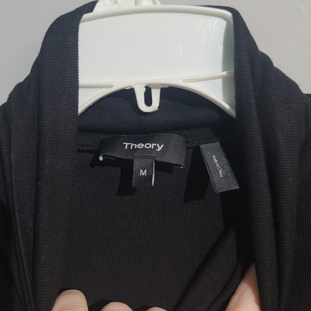 Theory Theory Short Sleeve Turtleneck Shirt Size M / US 6-8 / IT 42-44 - 3 Thumbnail