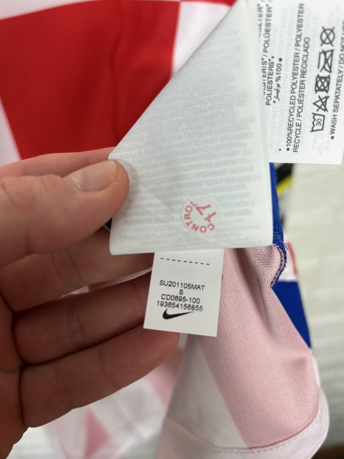 Nike Croatia Euro 2020 Home Soccer Jersey Football Kit Shirt Size US S / EU 44-46 / 1 - 8 Thumbnail