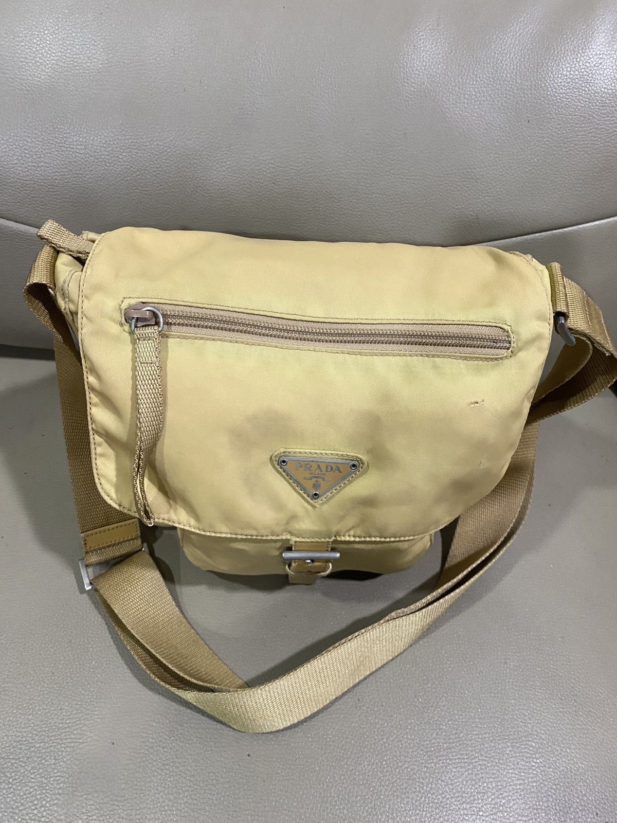 Prada Authentic Prada Tessuto Nyalon Sling Shoulder Bag Size ONE SIZE - 21 Thumbnail