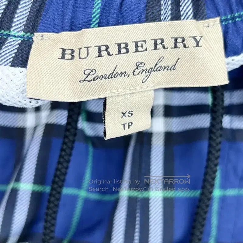 Burberry Burberry Men's Blue Checkered Cotton Shorts. Size US 26 / EU 42 - 3 Thumbnail