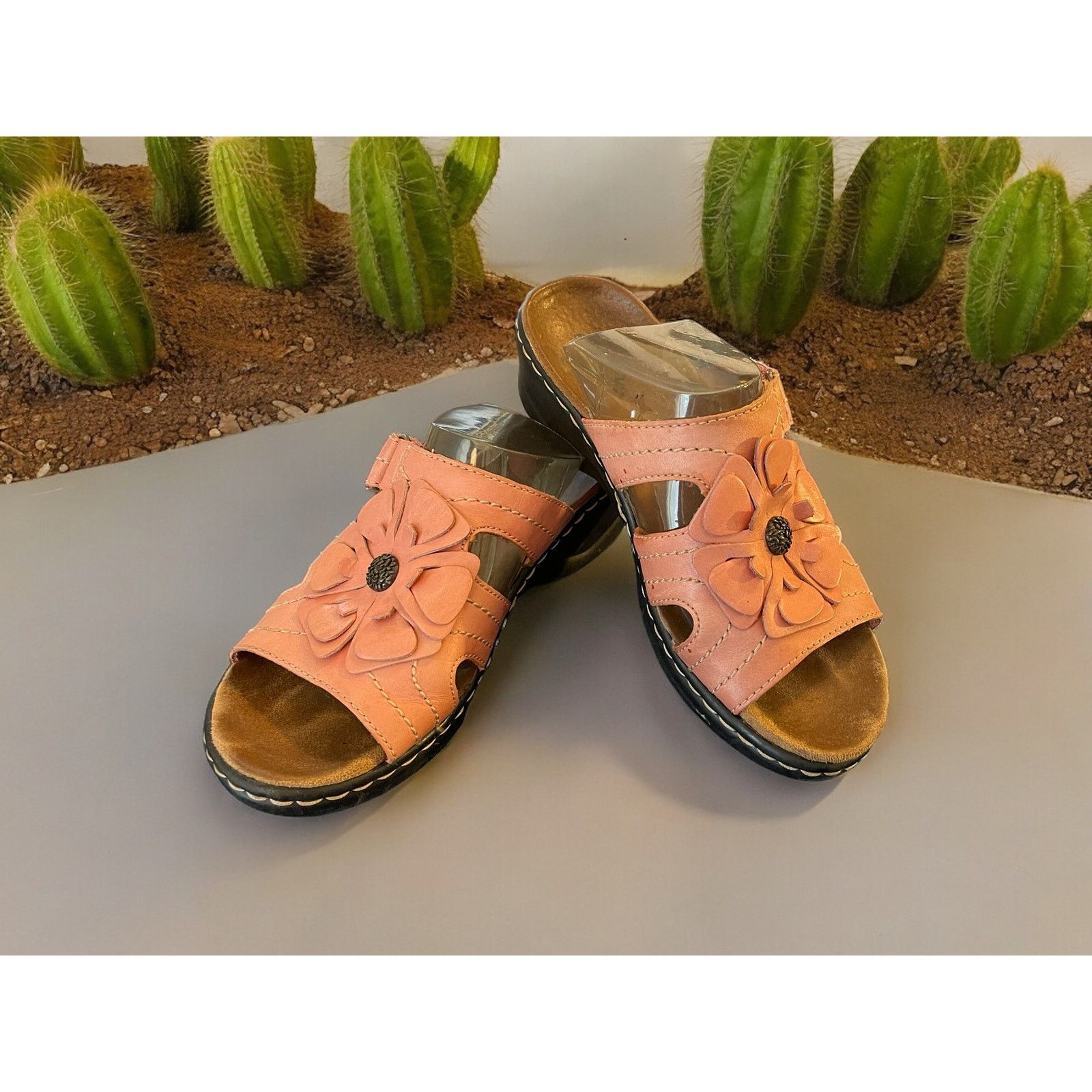 Clarks Clarks Pink Sandals Shoes Flats Leather Slip Ons Size 6 M Size US 6 / IT 36 - 3 Thumbnail