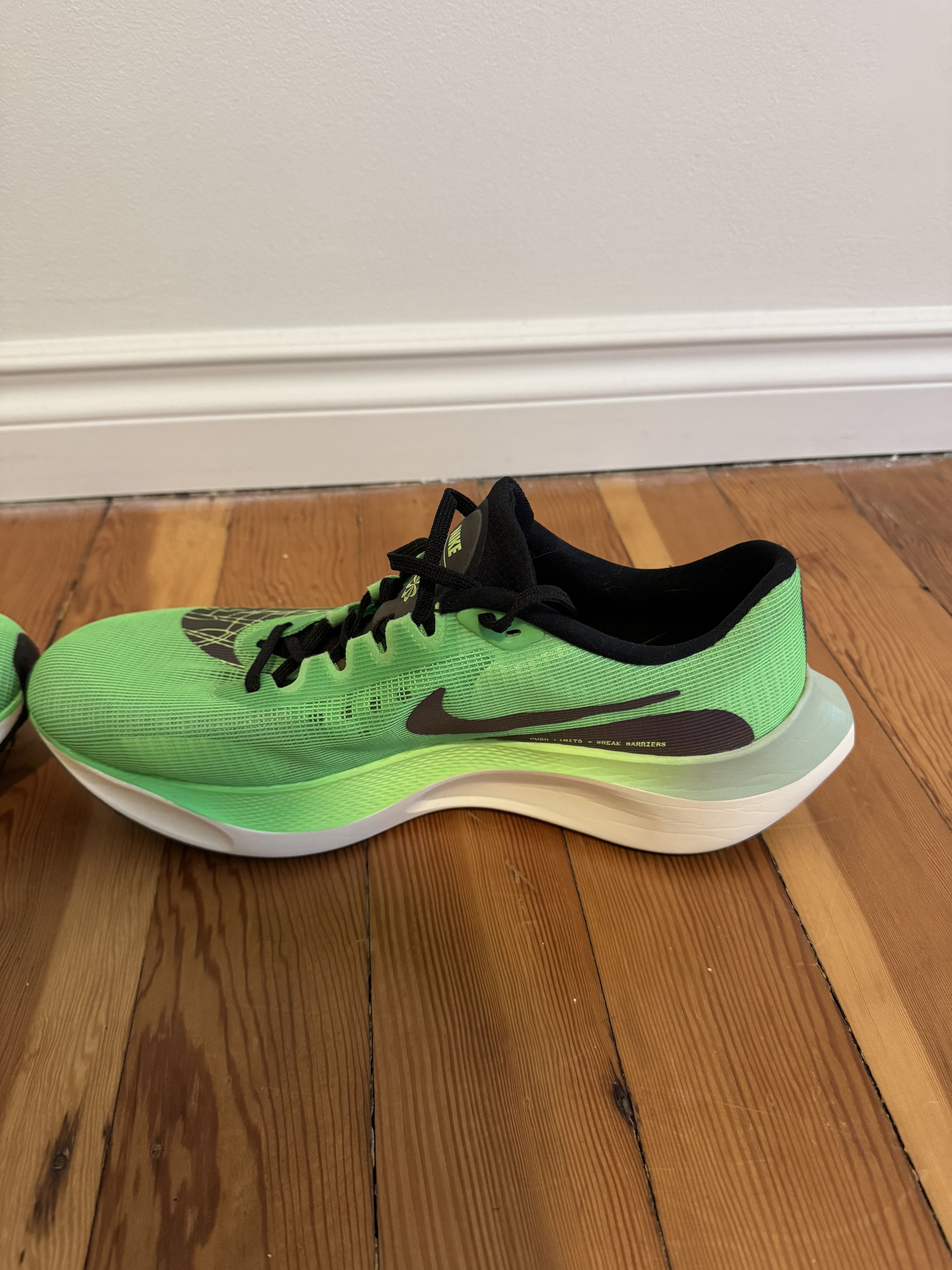Nike NEW Nike Zoom Fly 5 Running Black Green Ekiden Size US 12.5 / EU 45-46 - 3 Thumbnail