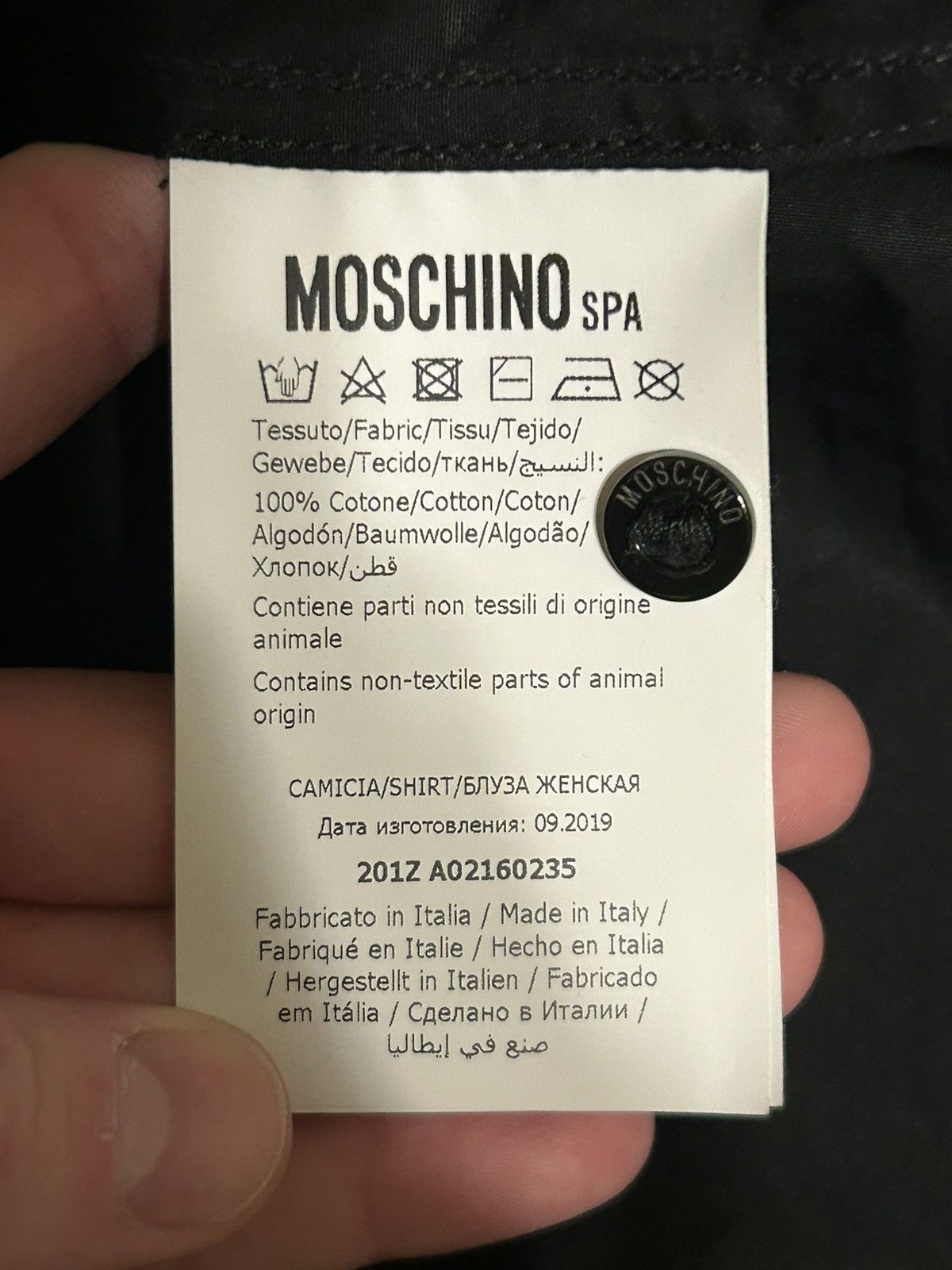 Moschino 2019 Moschino Oversized Logo Shirt Size US M / EU 48-50 / 2 - 7 Thumbnail
