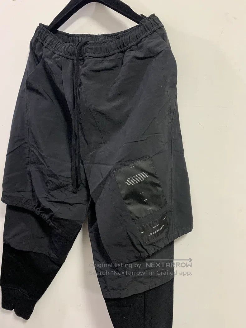 Julius Julius size:3 Black Cargo Pants Size US 26 / EU 42 - 1 Thumbnail