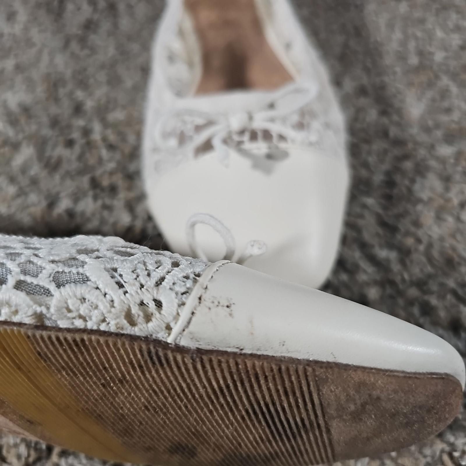 Other Time And Tru Sz 9 White Slip On Lace Loafer Shoes Size US 9 / IT 39 - 3 Thumbnail