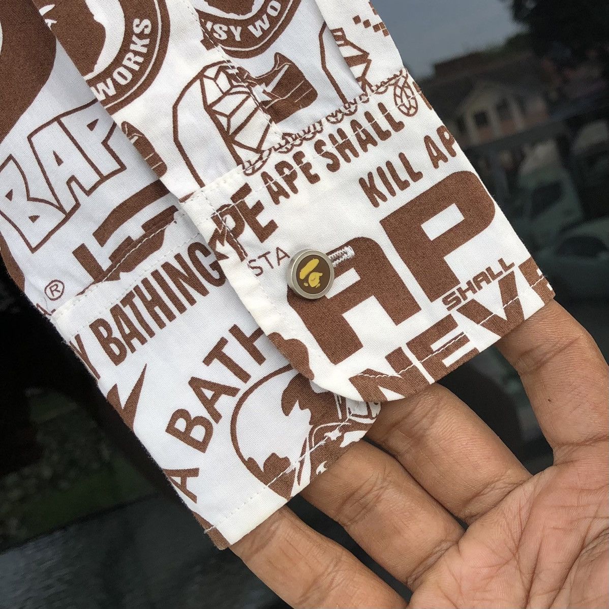 Bape Newspaper Logo Button Up Shirt Size US M / EU 48-50 / 2 - 9 Thumbnail
