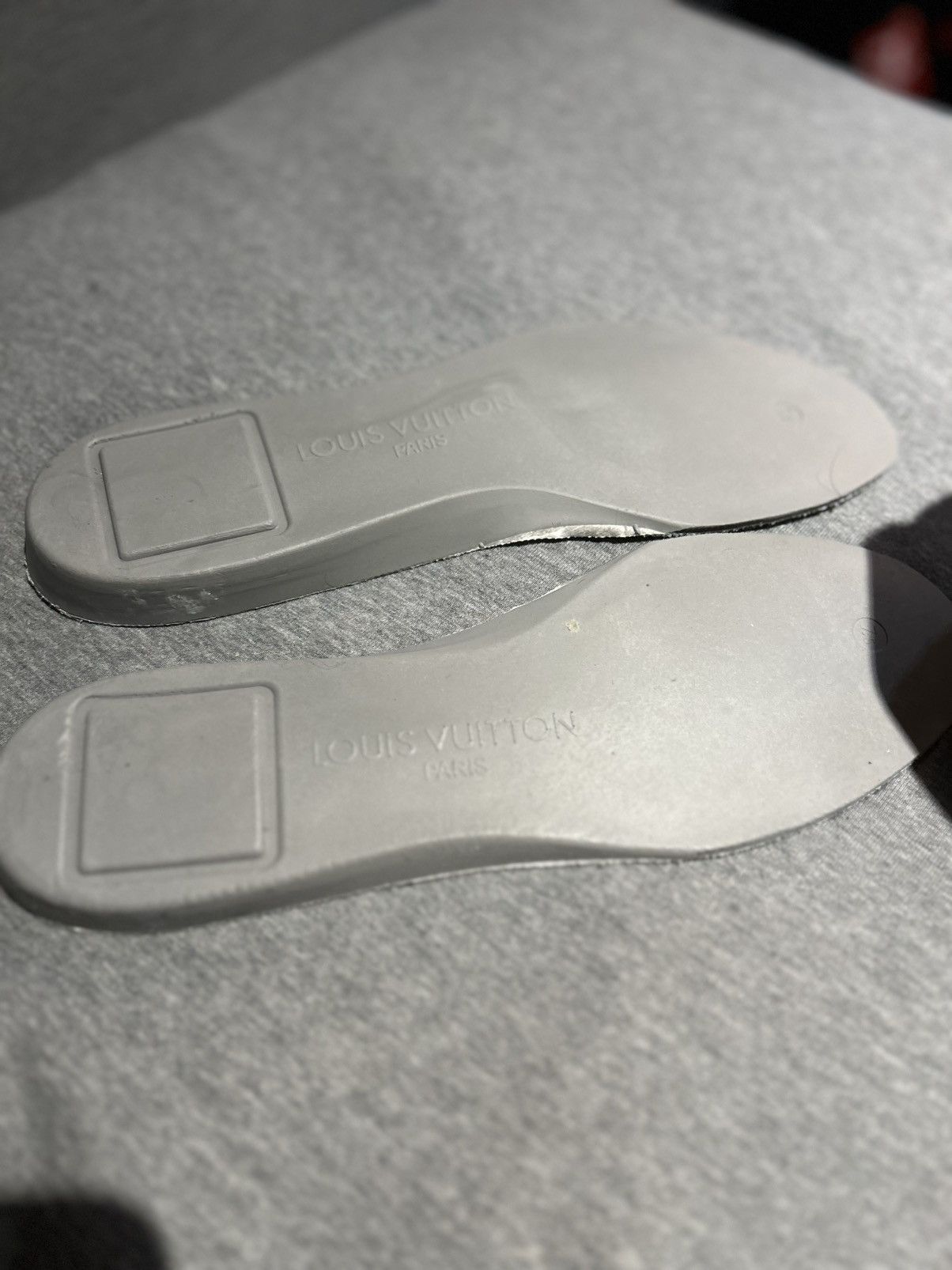 Louis Vuitton Virgil Abloh Louis Vuitton Trainer Size US 9 / EU 42 - 7 Thumbnail