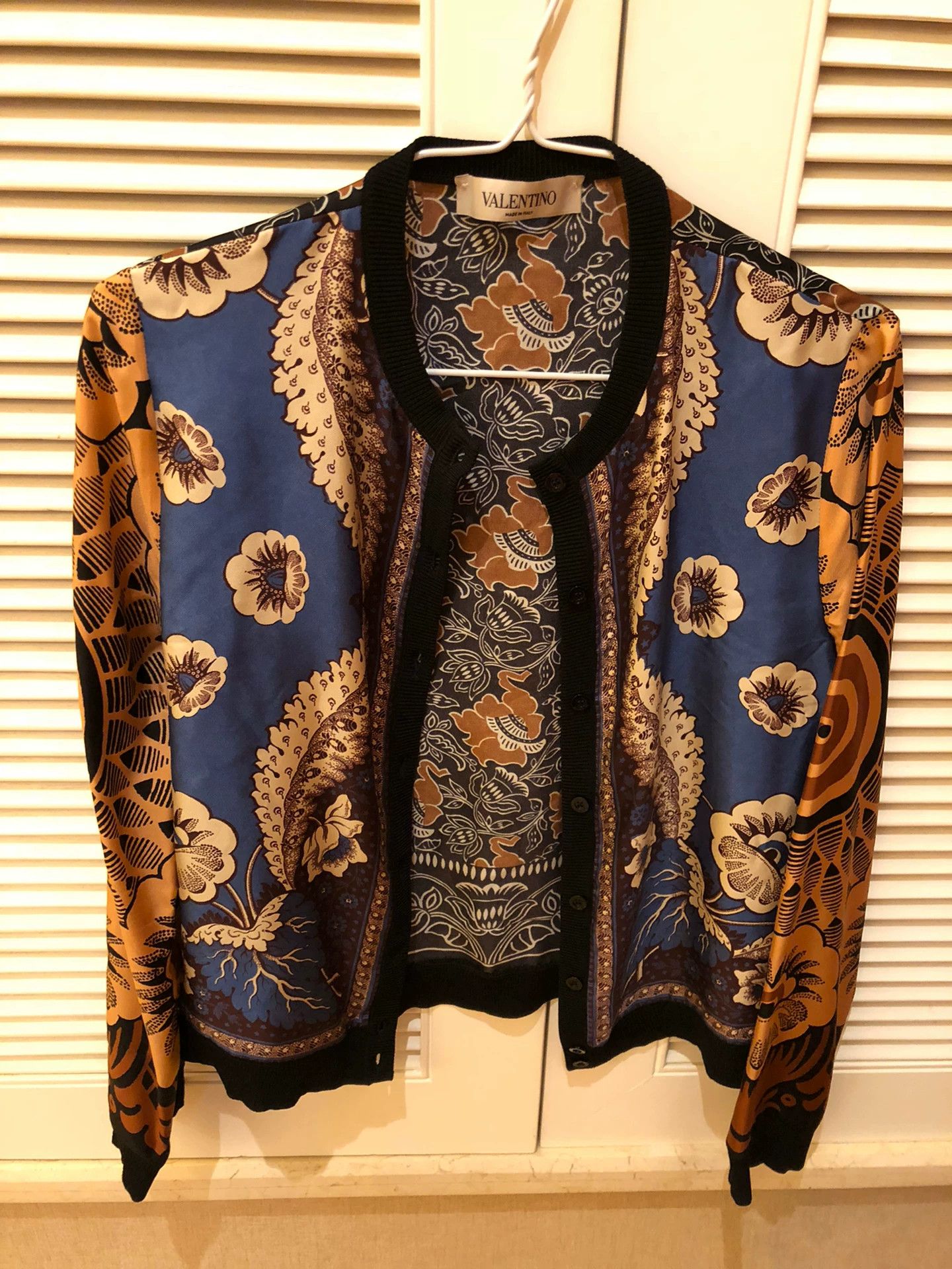 Valentino Valentino Printed Satin Cardigan S Size US S / EU 44-46 / 1 - 1 Thumbnail