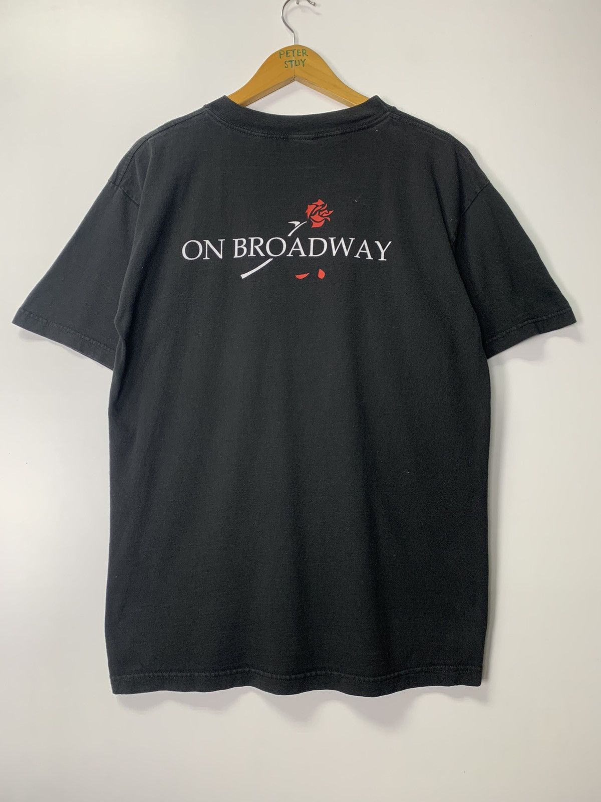Vintage Vintage Beauty and the Beast T-shirt Size US L / EU 52-54 / 3 - 8 Thumbnail