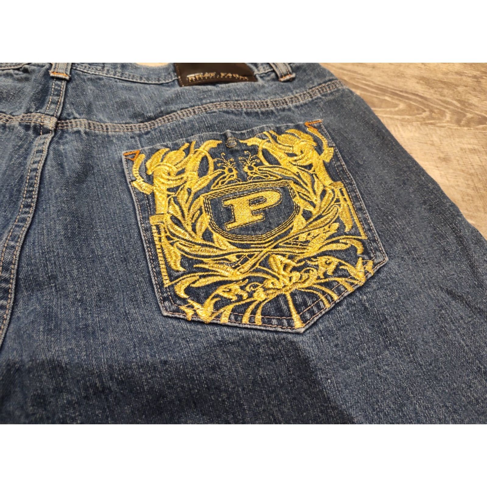 Phat Farm Phat Farm Y2K Denim Blue Jean Shorts 42x11 Embroidered Pockets Hip Hop Jorts Size US 42 / EU 58 - 2 Thumbnail