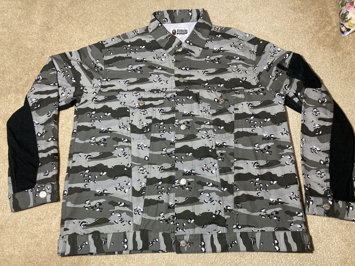 Bape 2018 Bape Gray Ape Face Camo Jacket Logo Denim Black Loose Size US M / EU 48-50 / 2 - 2 Thumbnail