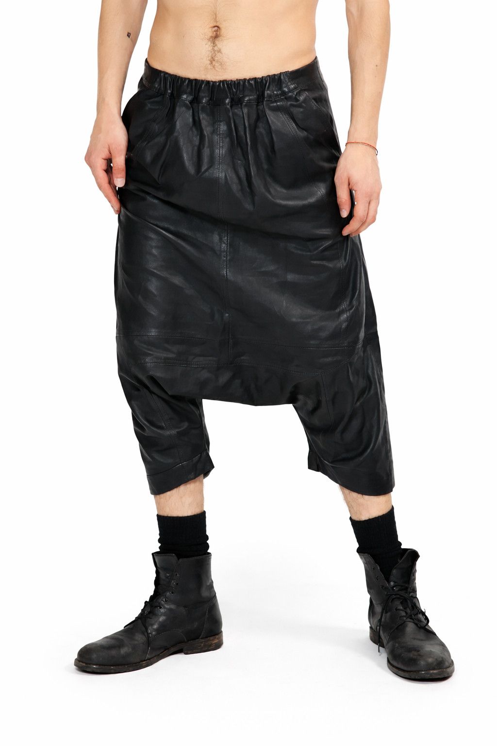OAK OAK Leather Gusset Shorts – Black – Men’s US 30 / EU 46 Size US 30 / EU 46 - 4 Thumbnail