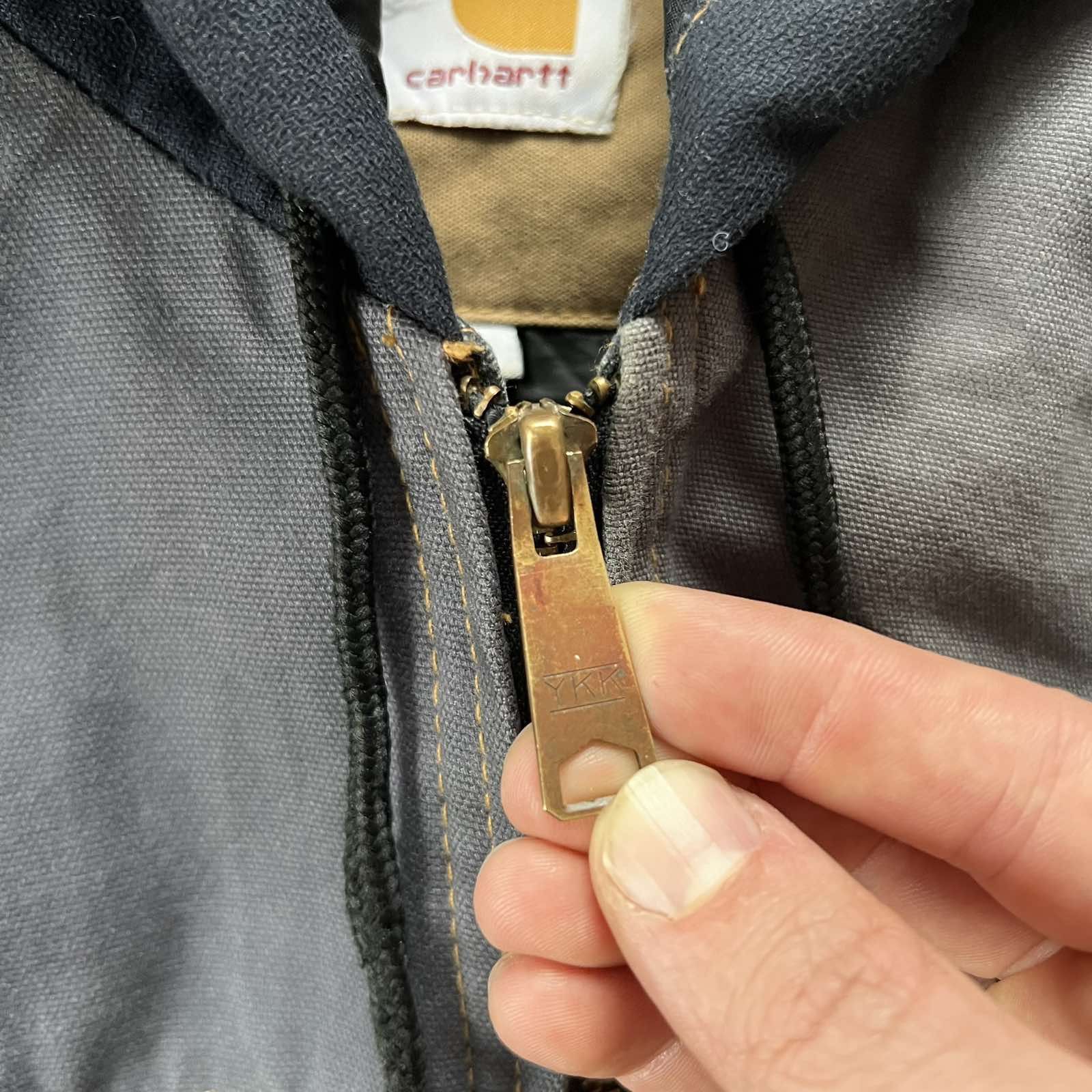 Carhartt Rare Carhartt Remake Rework Patchwork Jacket 90s Sz L Size US L / EU 52-54 / 3 - 7 Thumbnail
