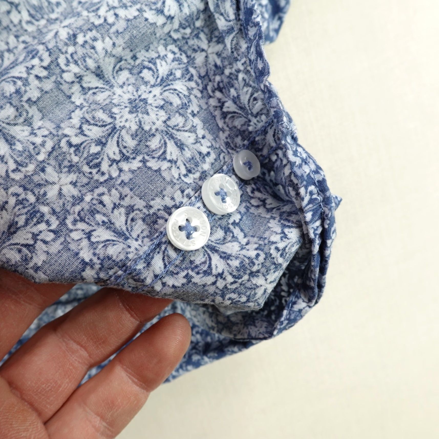 Stetson VINTAGE Stetson Shirt Mens Small Blue White Floral Print Button-Up Western Shirt S Blue Floral Reg Mens Size US S / EU 44-46 / 1 - 6 Thumbnail