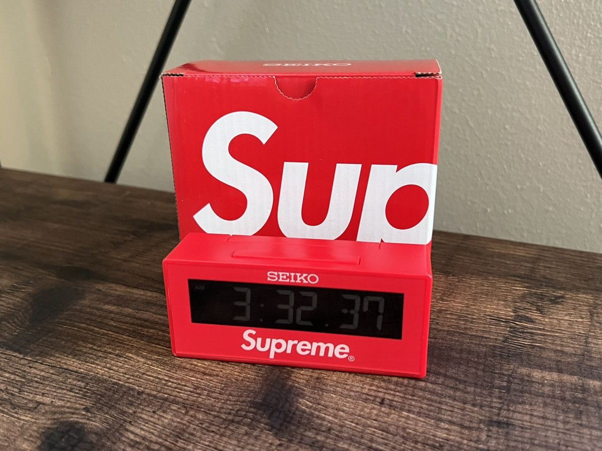 Supreme Supreme Seiko Marathon Clock Red | Grailed