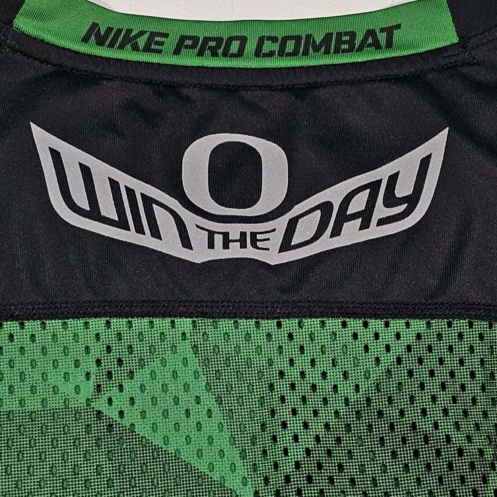 Nike Oregon Ducks Nike Pro Combat Player Issued Football Shirt Size US S / EU 44-46 / 1 - 8 Thumbnail