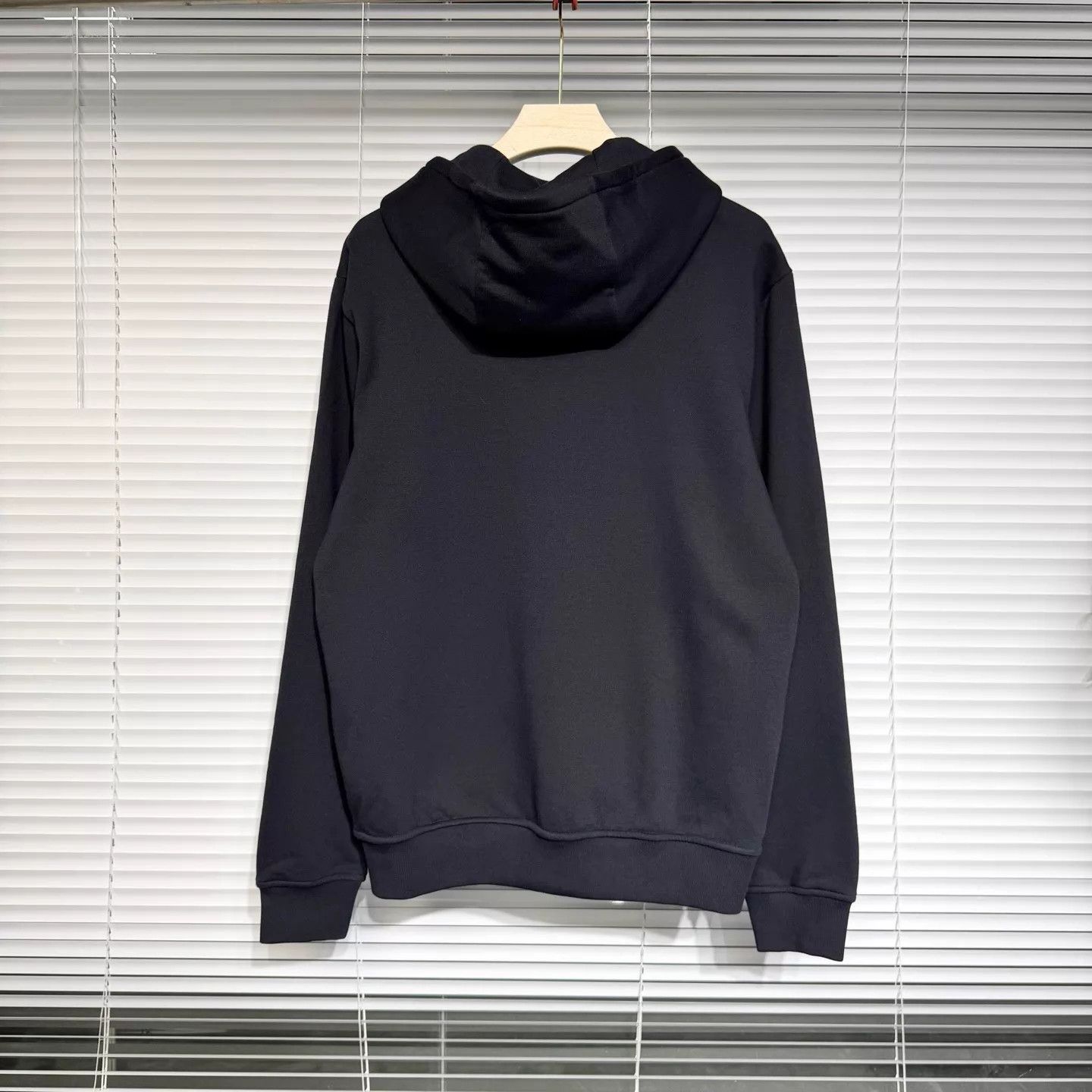 Hermes Hermès Hoodie Navy Blue M Leather Patch Embroidered Size US M / EU 48-50 / 2 - 2 Thumbnail