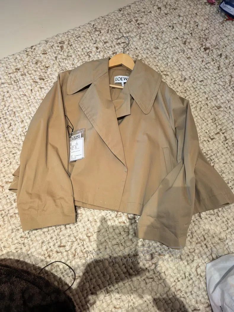 Loewe Loewe Short Windbreaker Jacket Size XXS / US 00 / IT 34 - 1 Thumbnail