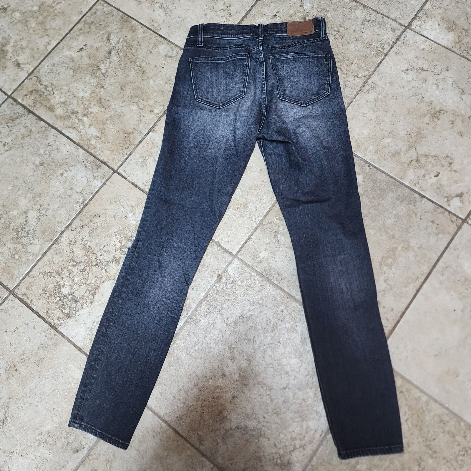 Madewell Madewell Distressed Knees High Riser Skinny Jeans Size 24 Size 24" / US 00 / IT 34 - 2 Thumbnail
