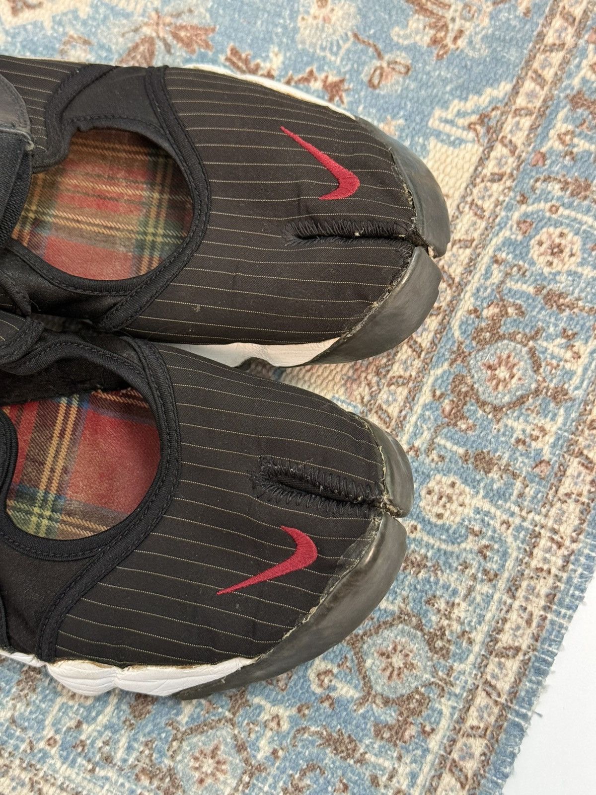 Nike Vintage 2000s Nike Air Rift Tabi Ninja Japanese Shoes 45,5 Size US 13 / EU 46 - 8 Thumbnail
