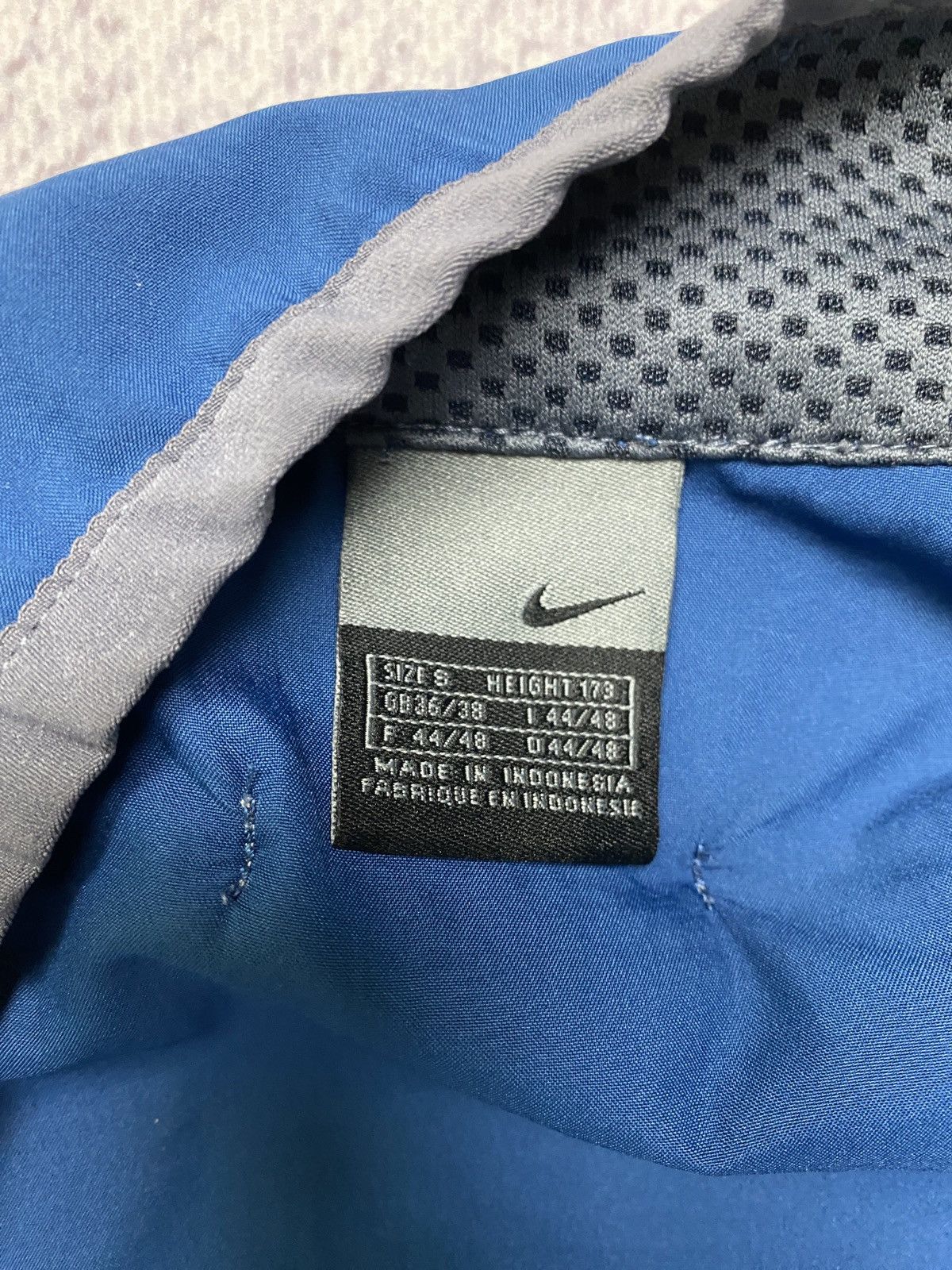 Nike × Vintage Nike Vintage 90s Y2K Nylon Swoosh Track Jacket Size US S / EU 44-46 / 1 - 6 Thumbnail