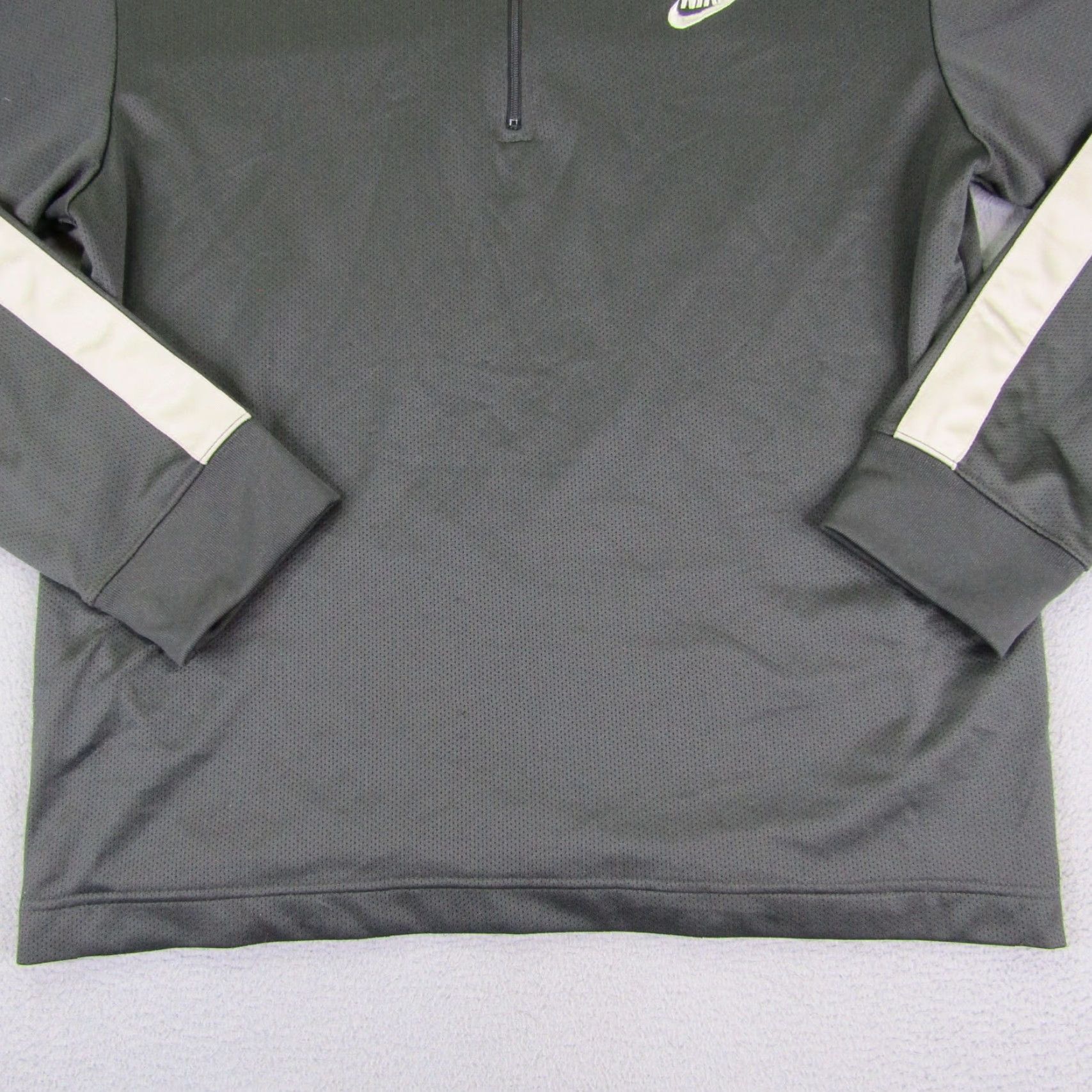 Nike Nike Sweatshirt Mens Small Gray Pullover 1/4 Zip Lightweight Gym Size US S / EU 44-46 / 1 - 4 Thumbnail