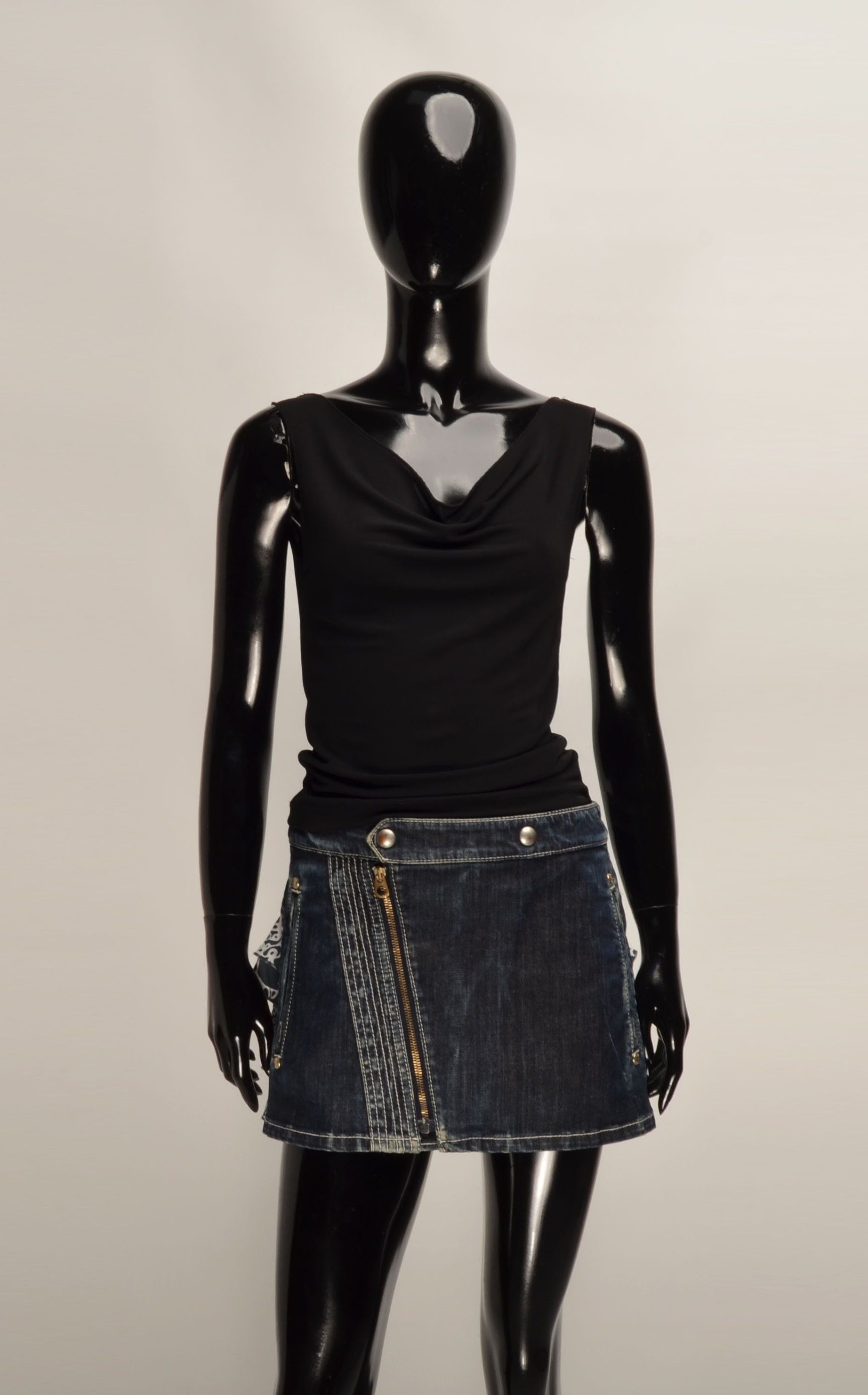 Other Vintage Germano Zama Y2K Glam Black Draped Top Size M / US 6-8 / IT 42-44 - 1 Thumbnail