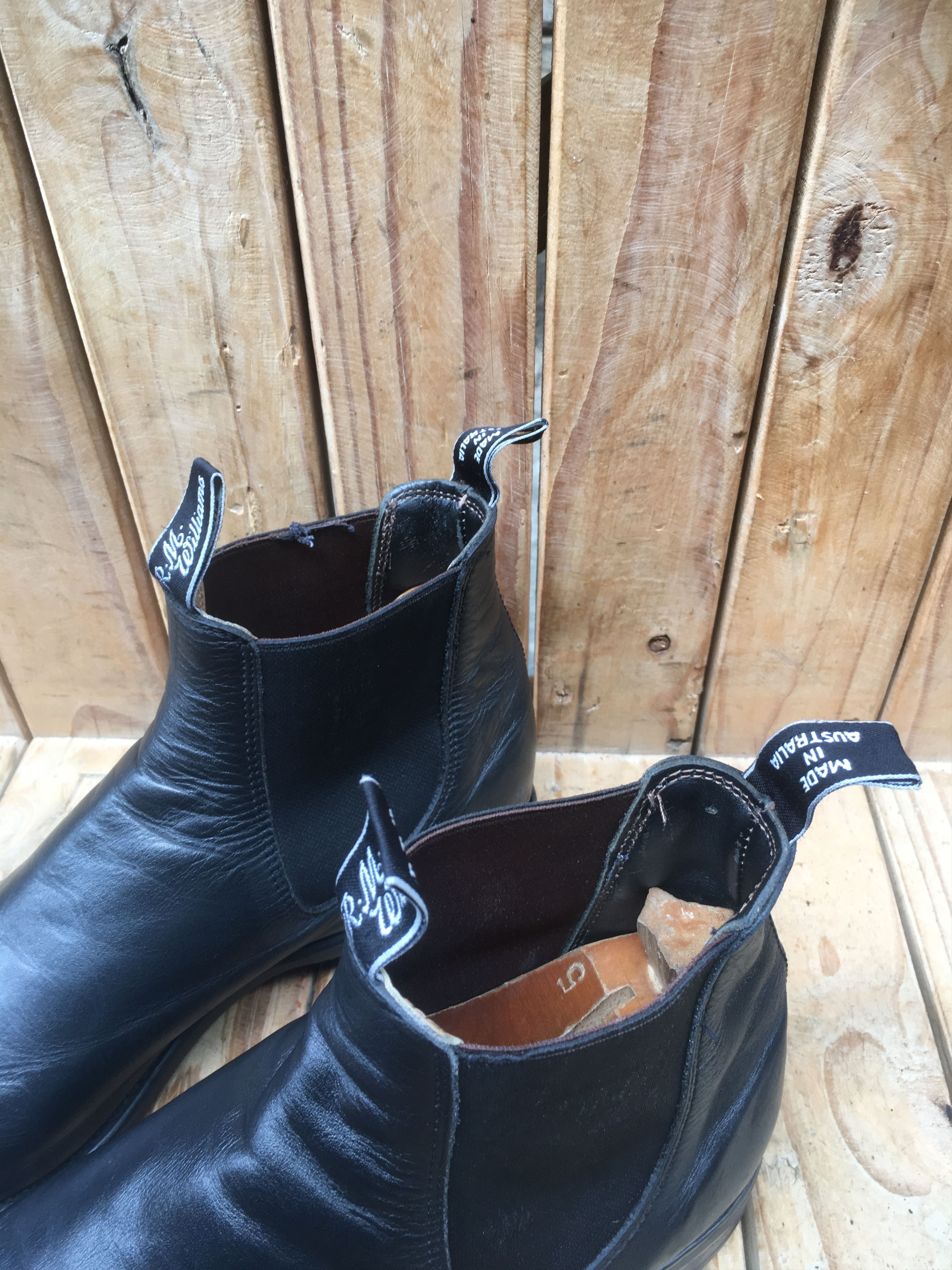 R.M. Williams Rm Williams Black leather chelsea Men Boots Size UK 11 F Size US 12 / EU 45 - 11 Thumbnail