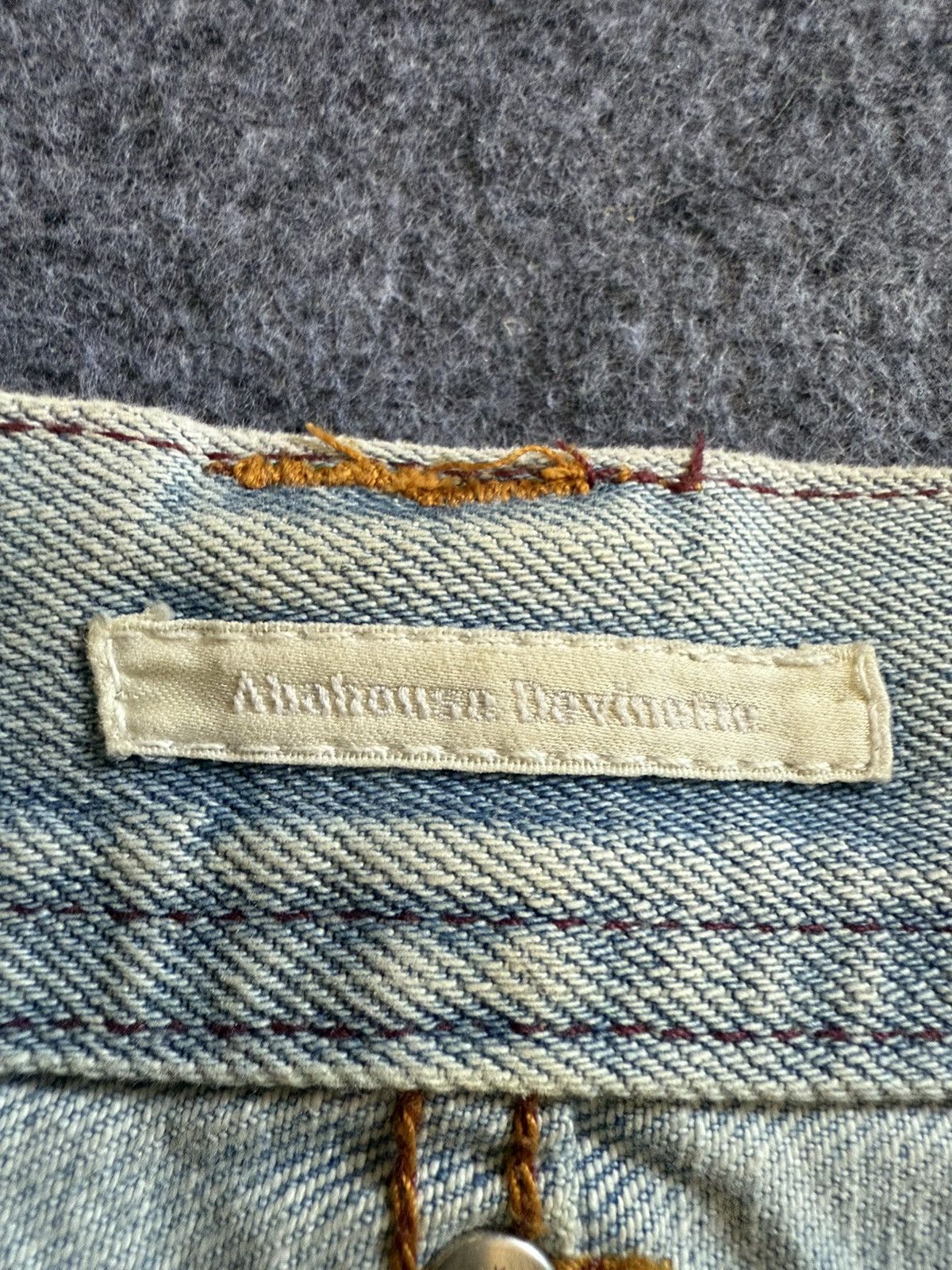 ABAHOUSE × Japanese Brand Abahouse Japan Distressed Flapped Pocket Light Wash Jeans Size US 30 / EU 46 - 20 Thumbnail