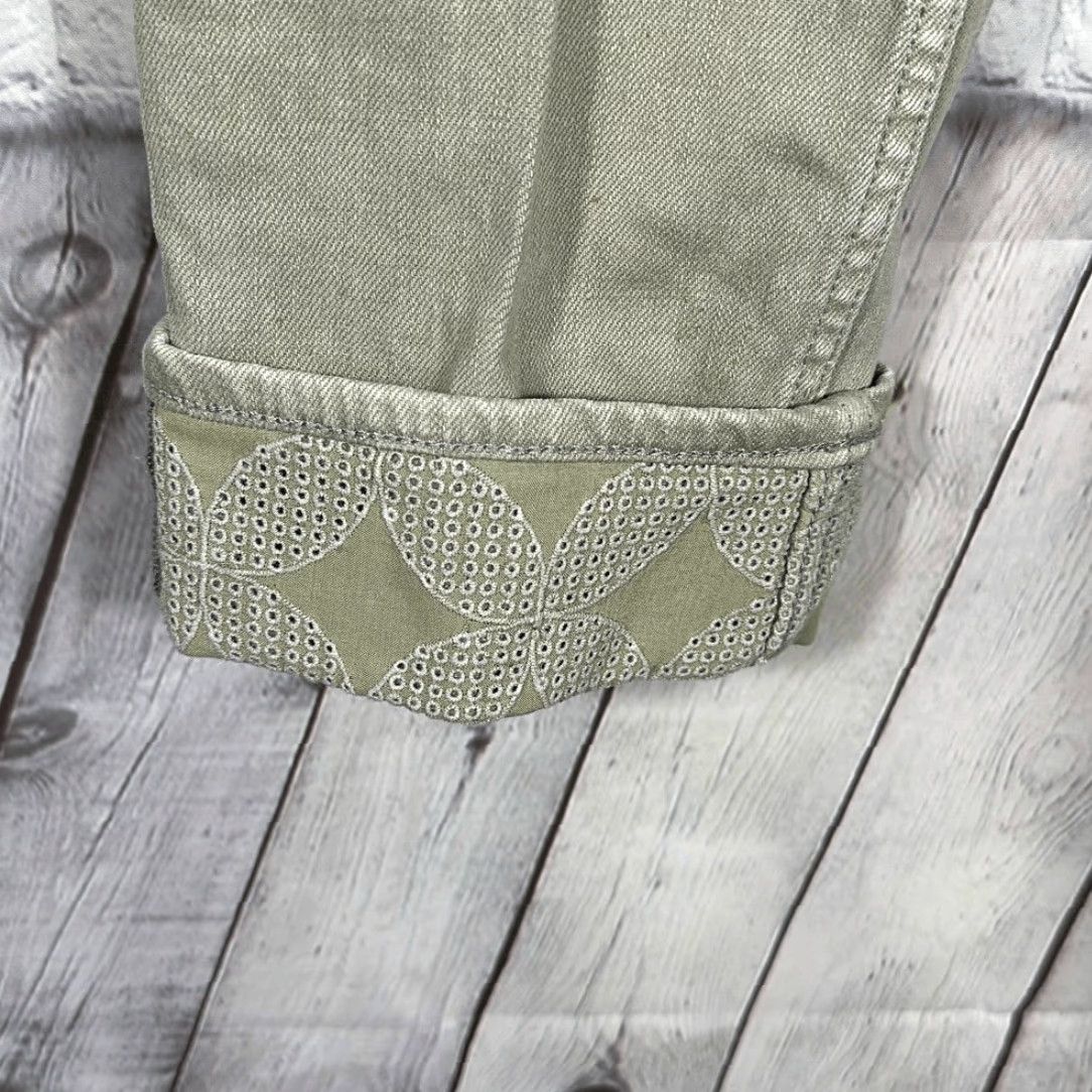 Johnny Was Johnny Was Catalina Boyfriend Women’s Oil Green Jeans Embellished Cuffs size 28 Size 28" / US 6 / IT 42 - 2 Thumbnail