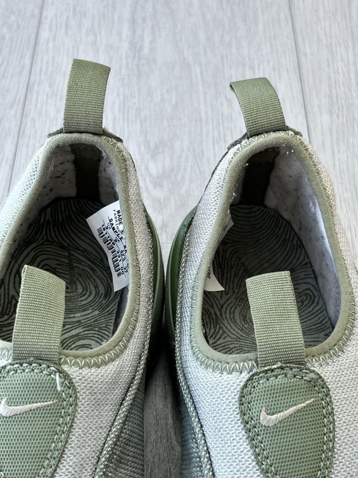 Nike VINTAGE OG 2000 Nike Air Moc SAMPLE Sneakers Deadstock Rare Size US 9 / EU 42 - 10 Thumbnail