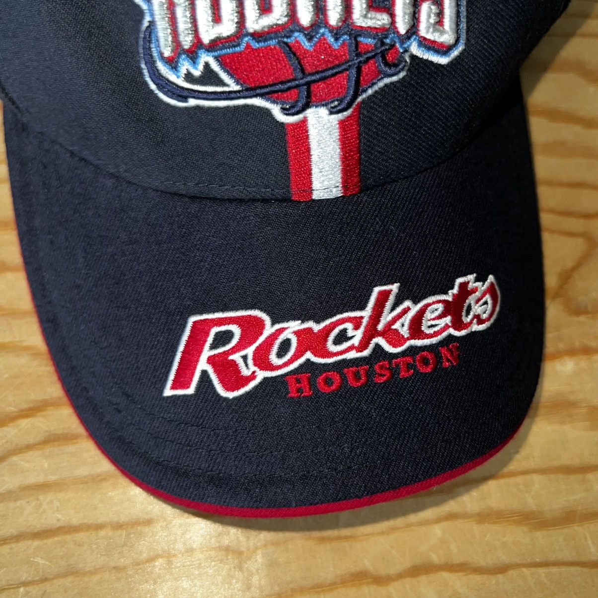 NBA VINTAGE 90s NBA HOUSTON ROCKETS WOOL ACRYLIC BLEND LOGO HAT Size ONE SIZE - 3 Thumbnail