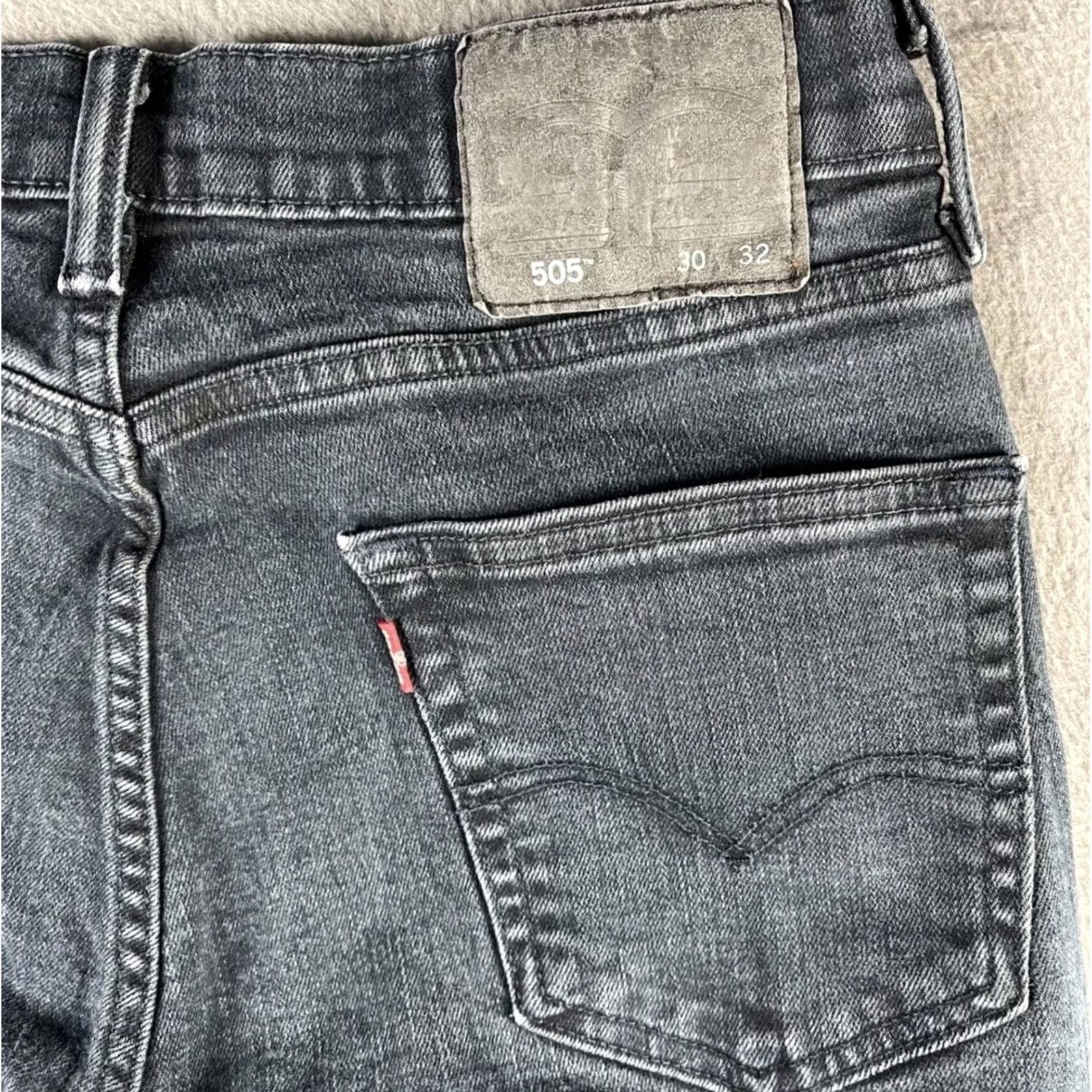 Levi's Levis 505 Jeans Mens 30x32 Charcoal Gray Wash Regular Fit Straight Denim Size US 30 / EU 46 - 5 Thumbnail