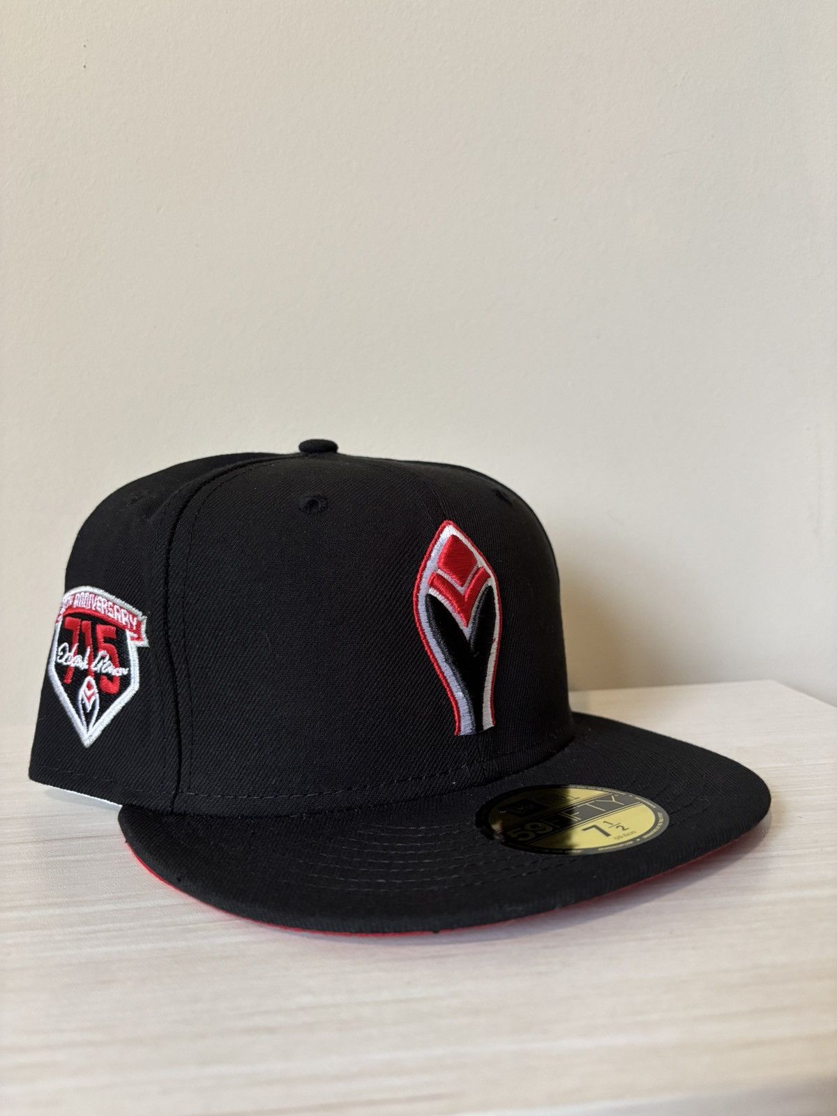 Lids Atlanta Braves Hank Aaron Fitted Size 7 1/2 Lids Size ONE SIZE - 1 Thumbnail