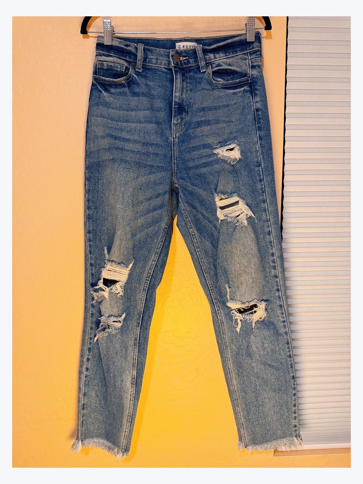 Other Cello Distressed High-Rise Jeans – Size 5 Size 28" / US 6 / IT 42 - 2 Thumbnail