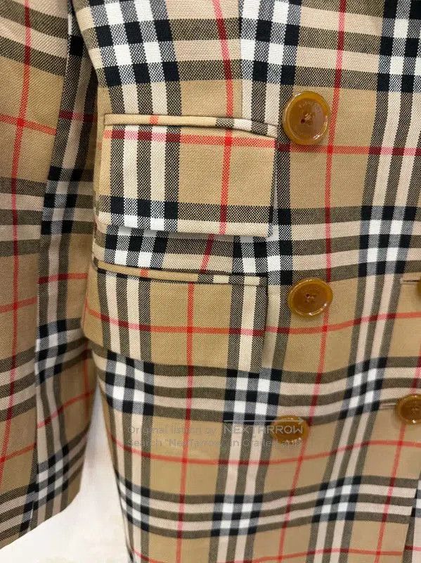 Burberry Burberry Brown Wool Check Double-Breasted Trench Coat. Size S / US 4 / IT 40 - 4 Thumbnail