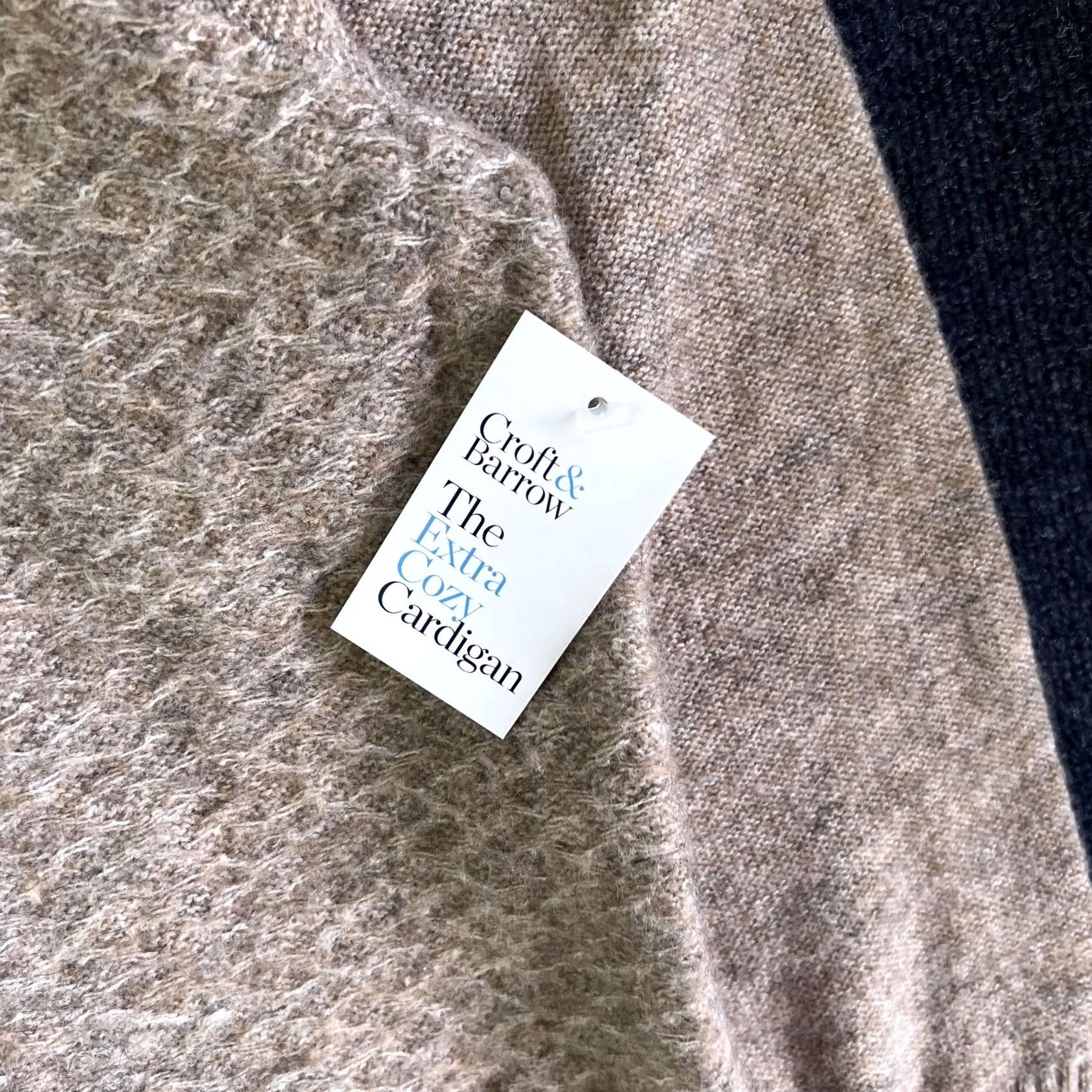 Croft & Barrow Croft & Barrow Cardigan Sweater Womens Large Beige Extra Cozy Open Pockets Knit Size L / US 10 / IT 46 - 2 Thumbnail