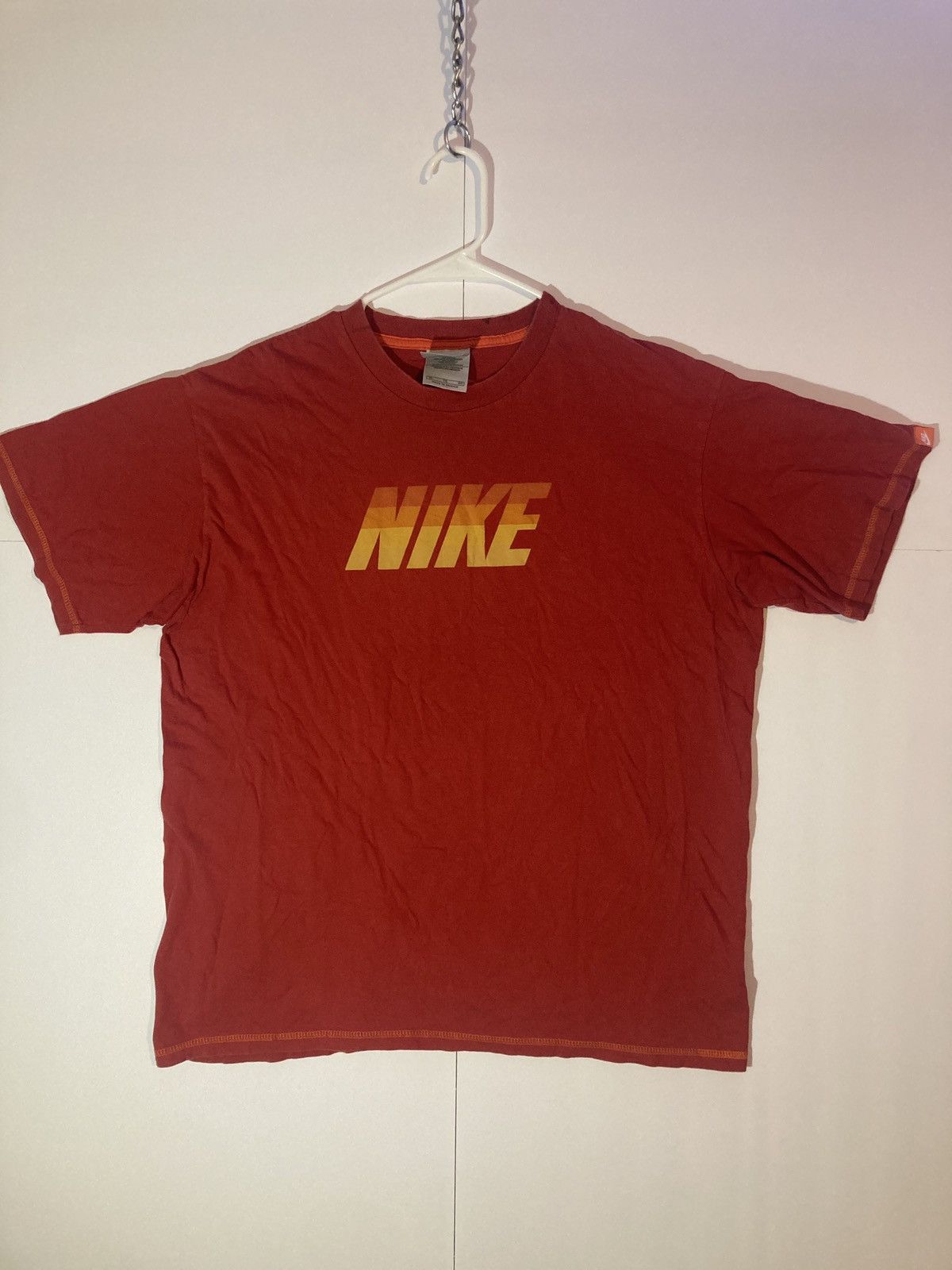Nike × Vintage Vintage Nike Red Gradient Graphic Tee Size US XL / EU 56 / 4 - 1 Thumbnail