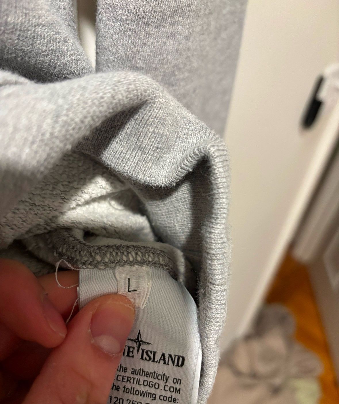 Stone Island Stone Island Hoodie size L Size US L / EU 52-54 / 3 - 6 Thumbnail